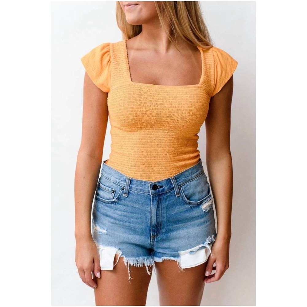 Nation LTD Alicia Tee‎ in Mango Orange Smocked Fitted Flutter Sleeve Size XS